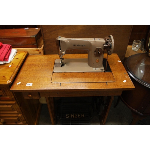 663 - SINGER SEWING MACHINE