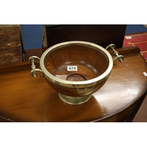 678 - PRESENTATION BOWL