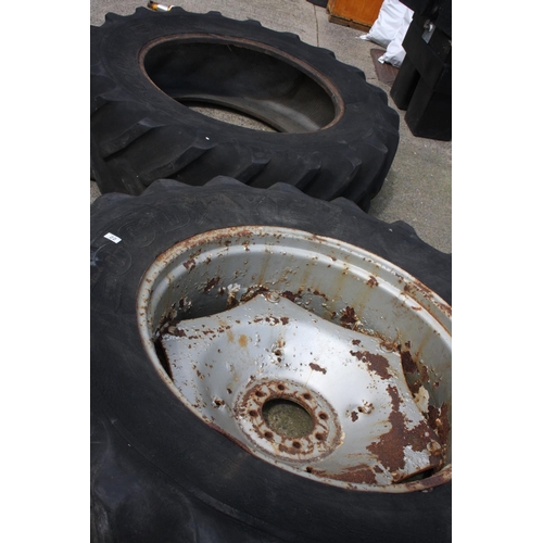 22 - 2 TRACTOR WHEELS