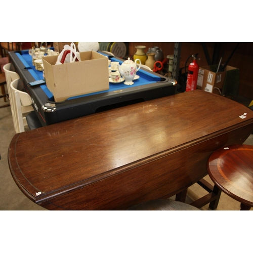 619 - 8 LEGGED DROP LEAF TABLE