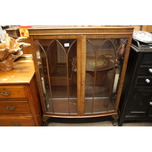 706 - CHINA CABINET