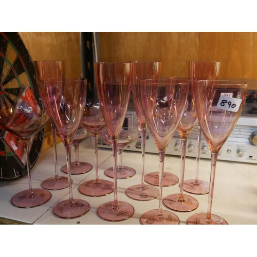 890 - LOT OF WINE GLASSES