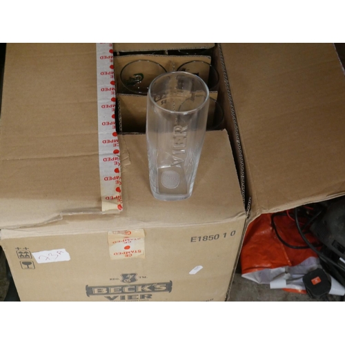 938 - BOX OF BEER GLASSES