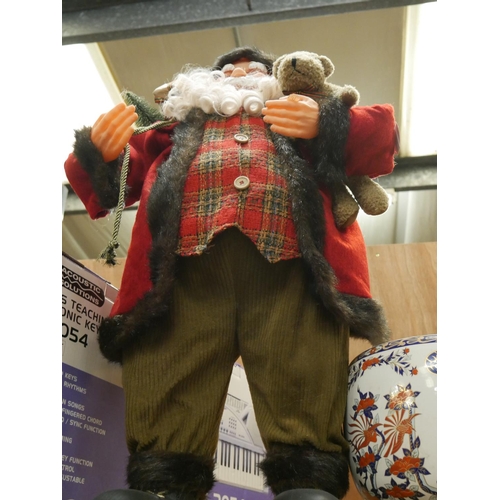 983 - SANTA FIGURE