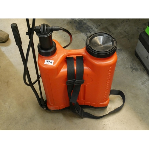 174 - KNAPSACK SPRAYER