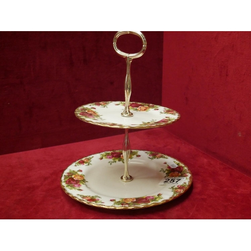 257 - OLD COUNTRY ROSE CAKE STAND