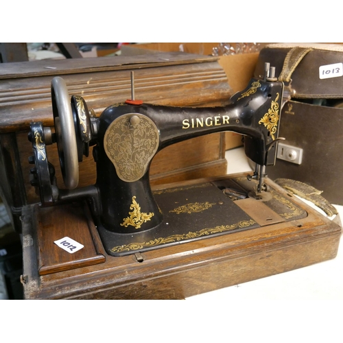 1012 - CASED SINGER SEWING MACHINE