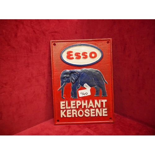 940 - ESSO SIGN