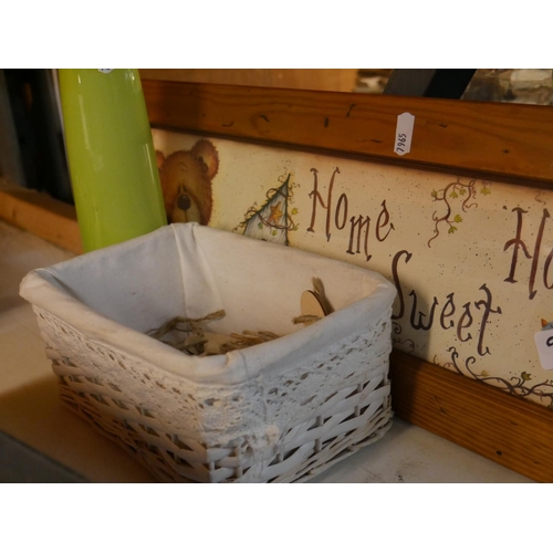 969 - NURSERY SIGN PLUS VASE & BASKET