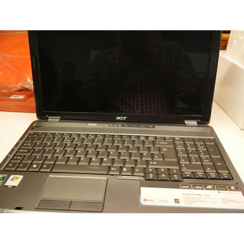 979 - LAPTOP FOR PARTS OR REPAIR