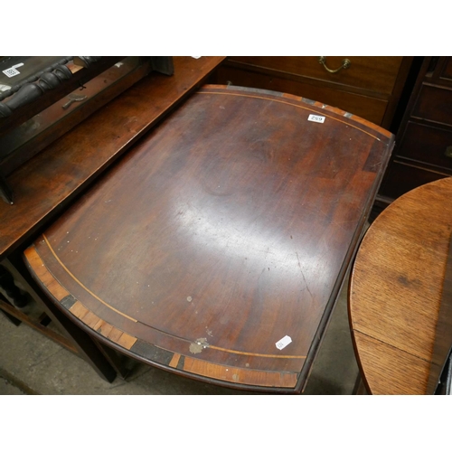 652 - INLAID DROP LEAF TABLE