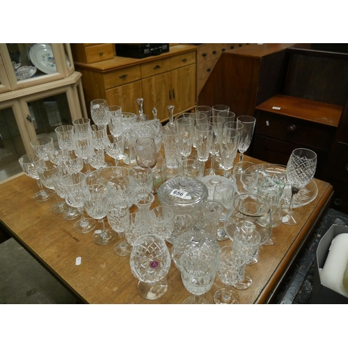 656 - LARGE LOT OF GLASSWARE