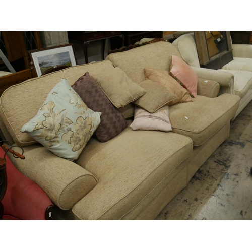 689 - FABRIC 3 SEATER SETTEE PLUS CUSHIONS