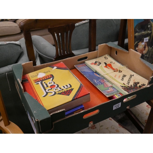 722 - BOX OF GAMES