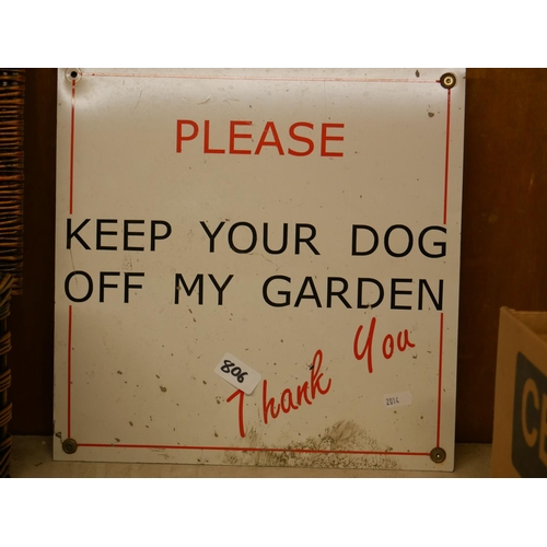 806 - DOG SIGN