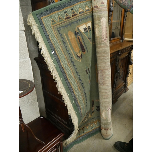 437 - LARGE RUG