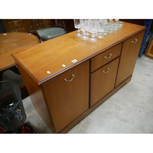 467 - SMALL SIDEBOARD