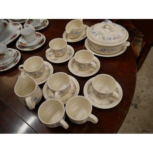 491 - POOLE TEA SERVICE & SERVING DISH