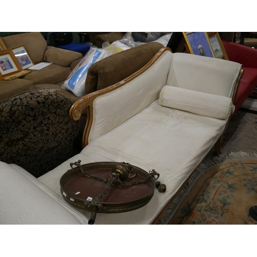 774 - GOLD CHAISE LONGUE