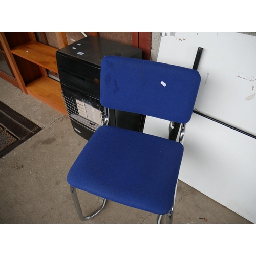 118 - OFFICE CHAIR