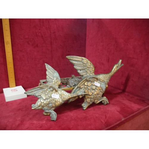 150 - BRASS FLYING DUCKS & TRIVET