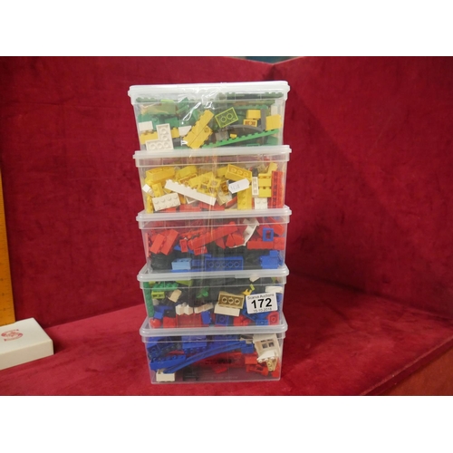 172 - LOT OF LEGO