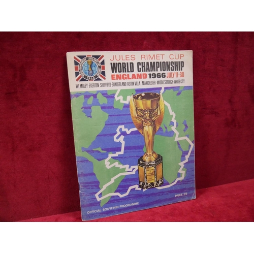 311 - WORLD CHAMPIONSHIP PROGRAM