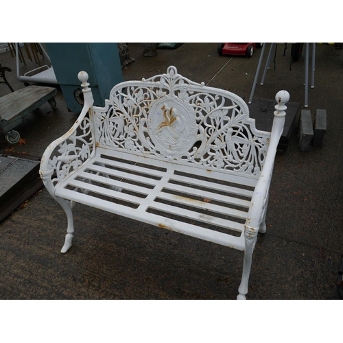 36 - CAST GARDEN SEAT