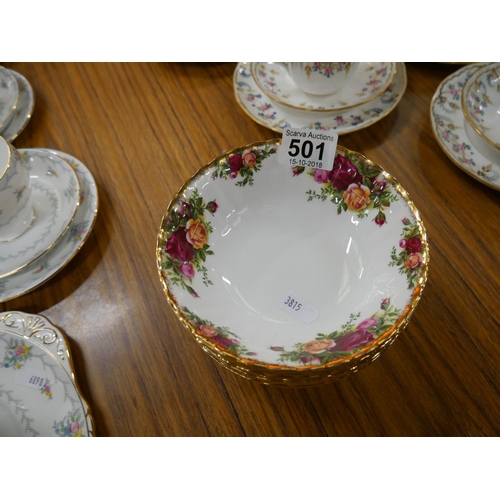 501 - OLD COUNTRY ROSE DESSERT DISHES