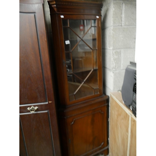 540 - MAHOGANY CORNER CABINET