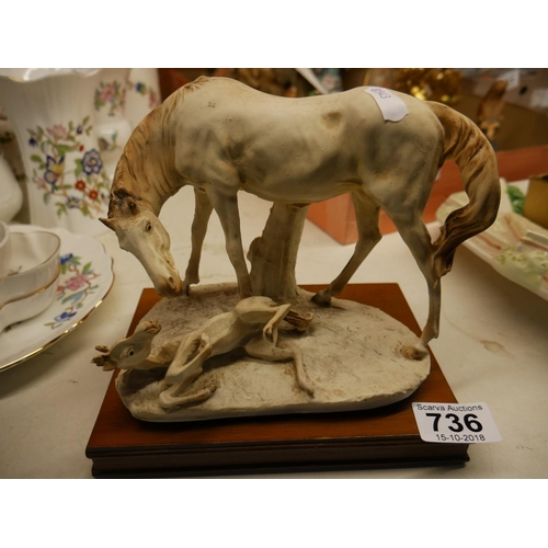 736 - HORSE FIGURINE