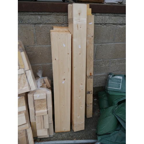 56 - LOT OF WHITE WOOD