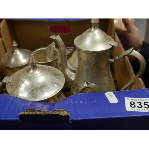 835 - BOX OF SILVER PLATE