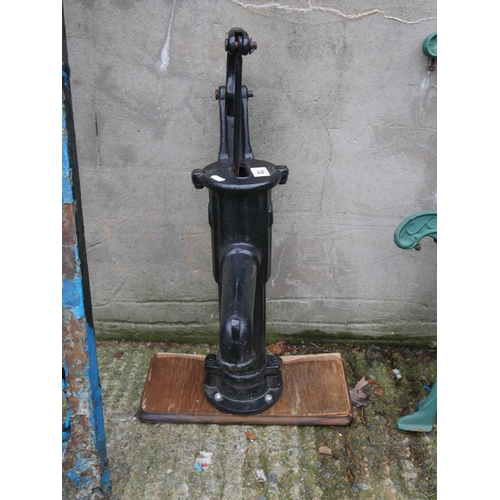 70 - CAST IRON PUMP