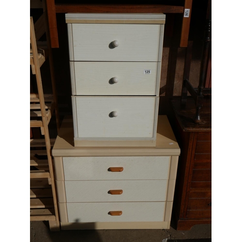 125 - 2 CHESTS OF DRAWERS