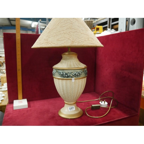 857 - TABLE LAMP