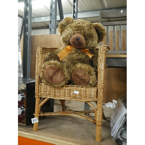 917 - TEDDY BEAR & CHAIR