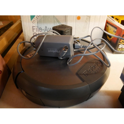 842 - ROBOTIC VACUUM CLEANER