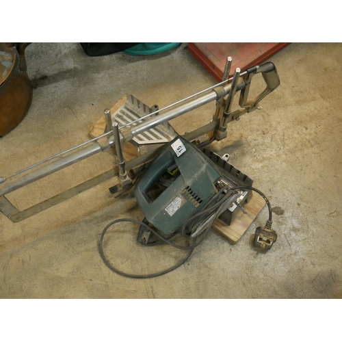 157 - MITRE SAW & JIG SAW