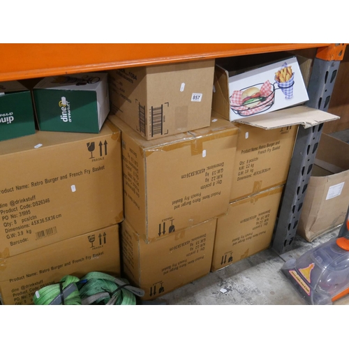 857 - LARGE LOT OF NEW CATERING SERVING ITEMS