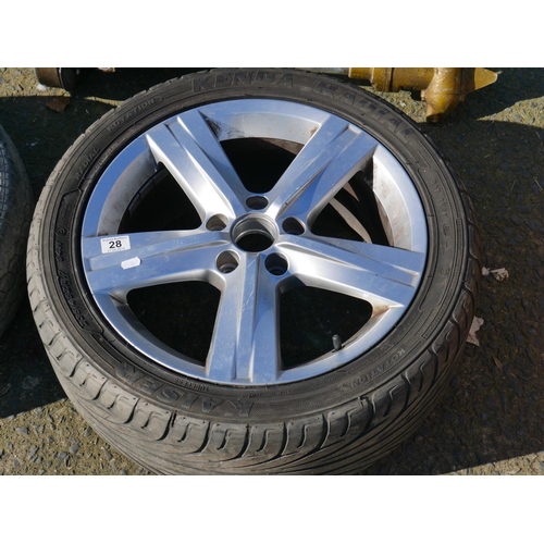 28 - ALLOY WHEEL