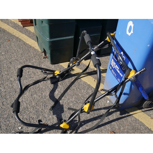 41 - BICYCLE CARRIER