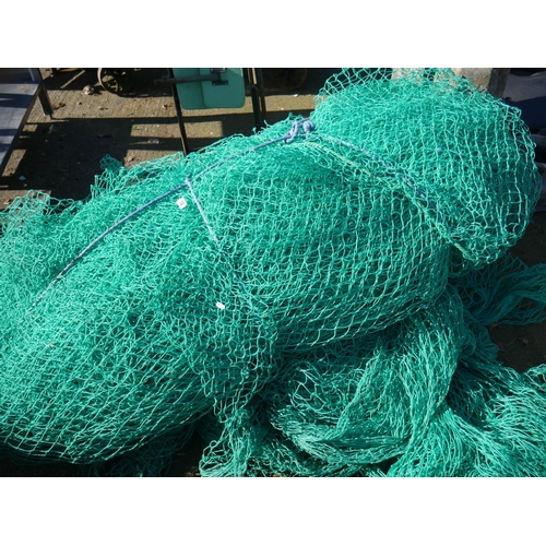 78 - LARGE LOT OF NETTING