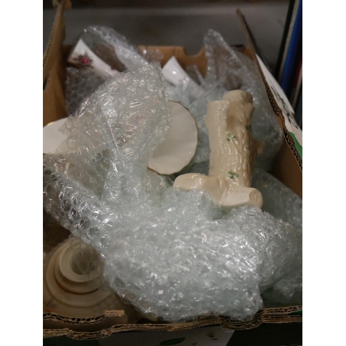 1021 - BOX OF CERAMICS