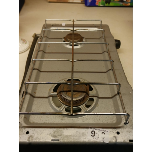 910 - GAS STOVE