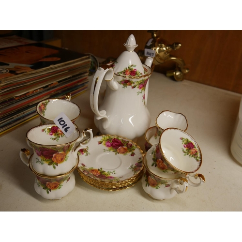 1016 - OLD COUNTRY ROSE COFFEE SET