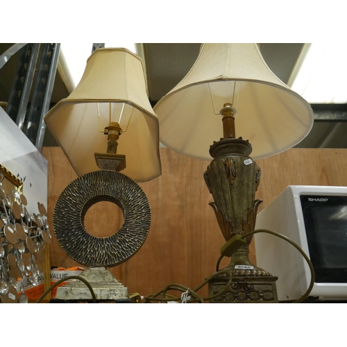 1025 - 2 TABLE LAMPS