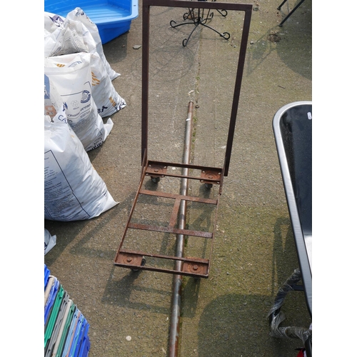 74 - LOAD BLOCK BAR & TROLLEY