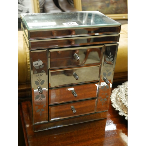 555 - MIRRORED JEWELLERY CASE