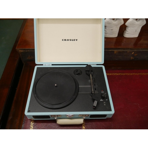 576 - RECORD PLAYER